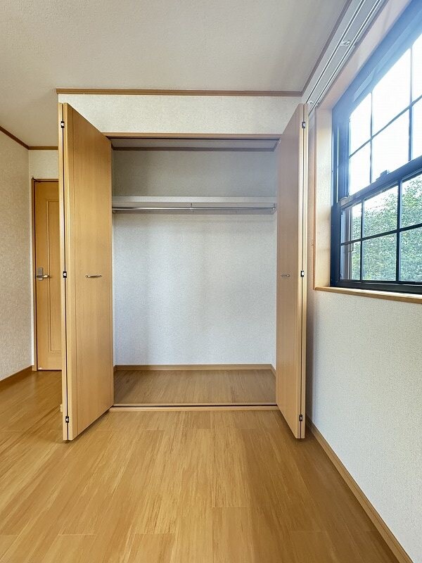 フォレストヒルズ３号館の物件内観写真