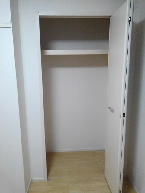 ラ　メゾン　デュボヌールの物件内観写真