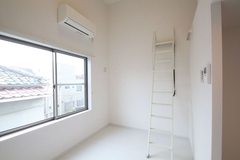 ＩＬ　ＲＯＳＳＯ町屋の物件内観写真