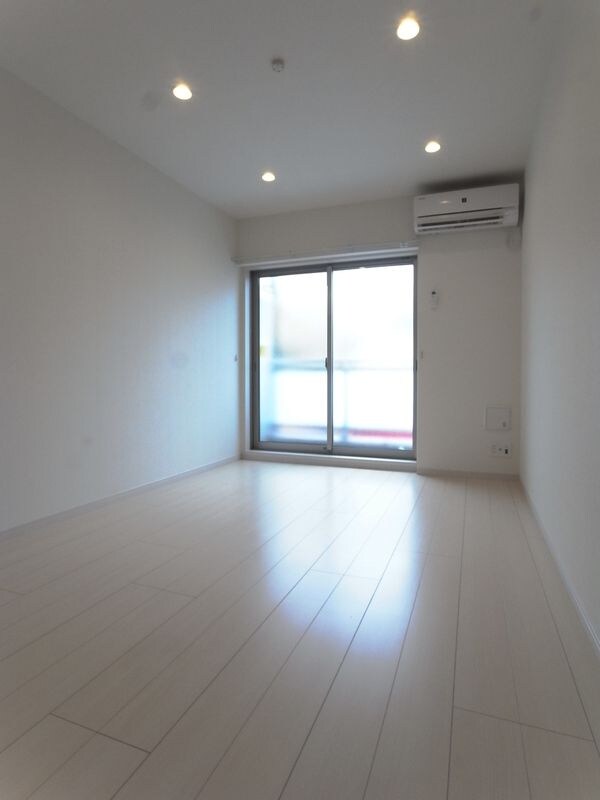 リブリ・瑋進の物件内観写真