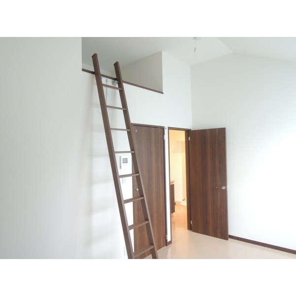 ラフィネ谷塚の物件内観写真