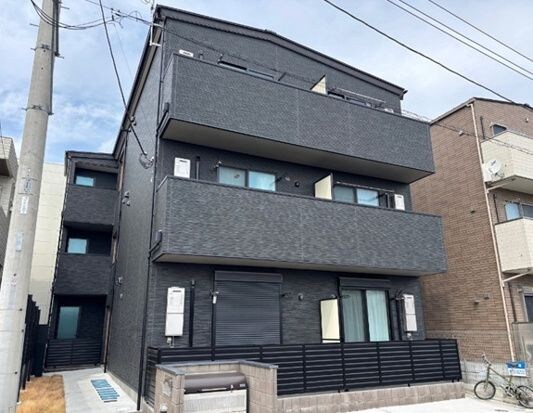 メゾンYUHIRIの物件外観写真