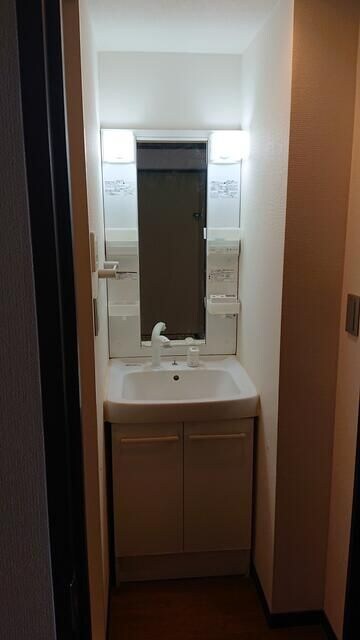 Ｙビル足立江北の物件内観写真