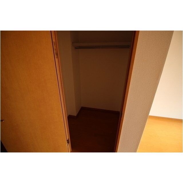 アムール 右京の物件内観写真