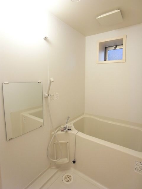 リリックコート長島の物件内観写真