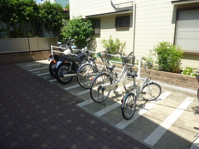 リリックコート長島の物件内観写真