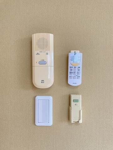 シャンテ西新井本町の物件内観写真