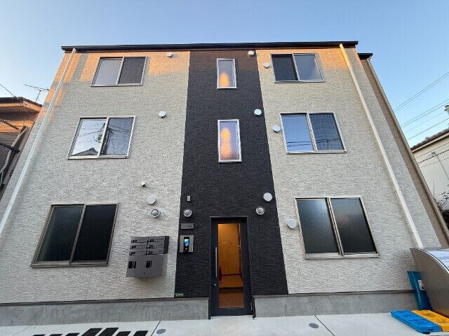 カーサ本木の物件外観写真