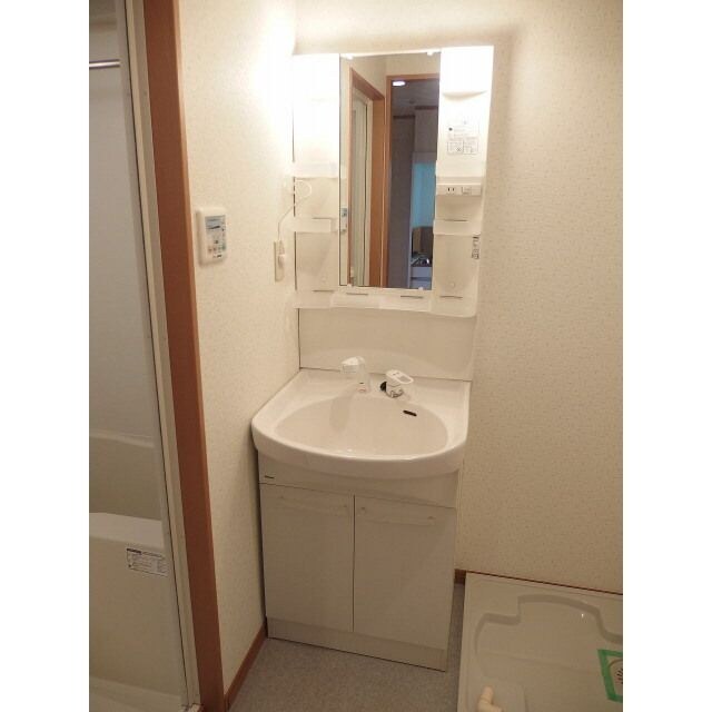 アンプルール フェール CALM.Sの物件内観写真