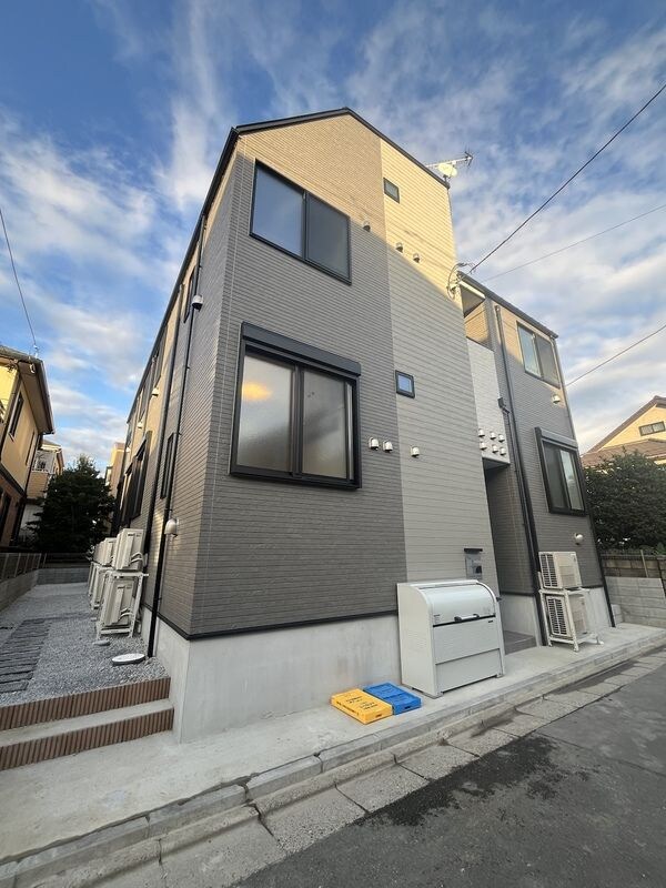 グラン竹ノ塚の物件外観写真