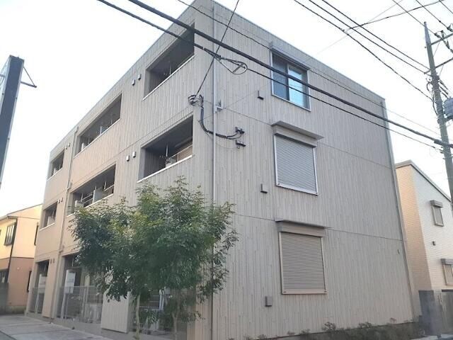 ファイネス梅田A棟の物件外観写真