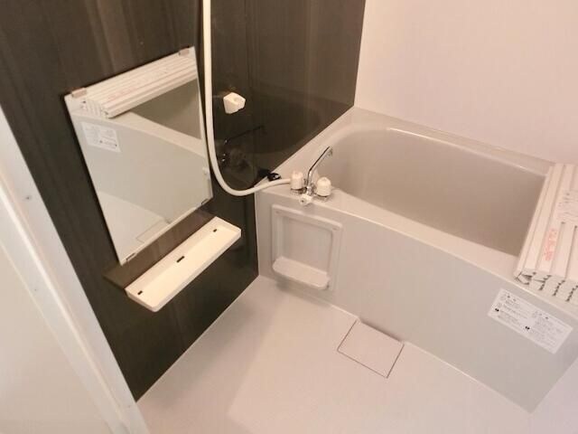 ファイネス梅田A棟の物件内観写真