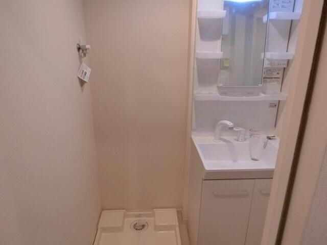 ファイネス梅田A棟の物件内観写真