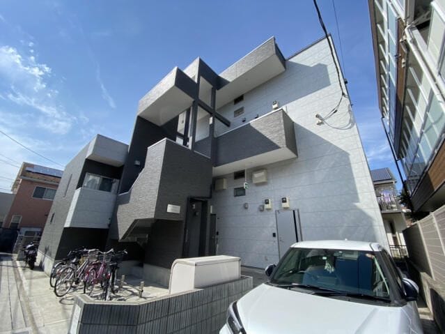 ＣＢ草加フェリーチェの物件外観写真