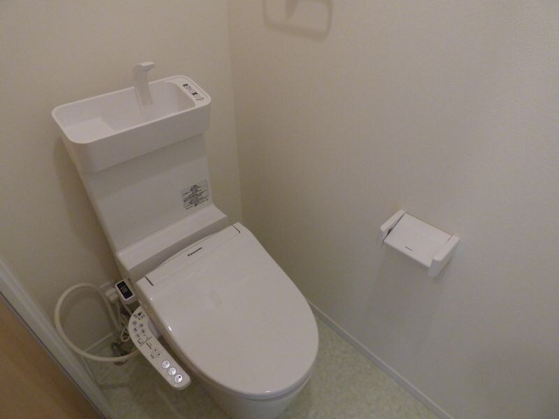 フロンティアの物件内観写真