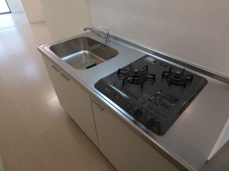 フロンティアの物件内観写真