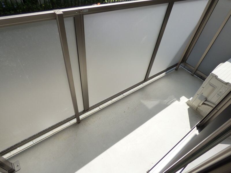 フロンティアの物件内観写真