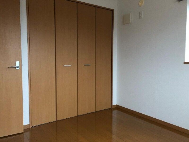 グランド・カオルⅠの物件内観写真