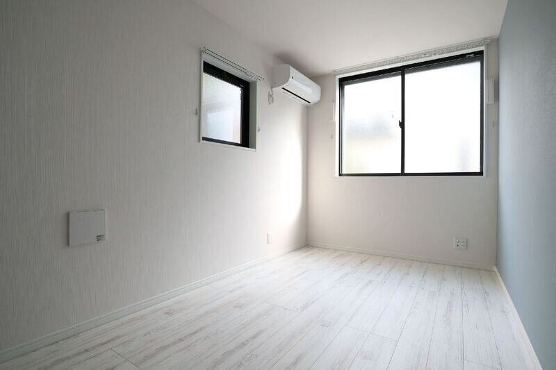 ユニヴェール西新井の物件内観写真