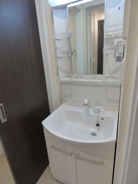 グリシーナ新小岩の物件内観写真