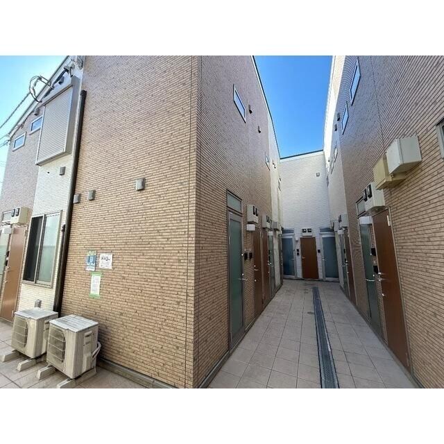 サークルハウス舎人弐番館の物件外観写真