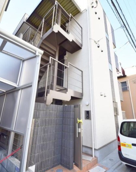 ＡＴ　ＥＡＳＥ東日暮里の物件外観写真