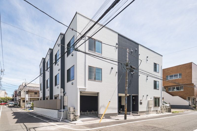 ガーデンズセレーノの物件外観写真