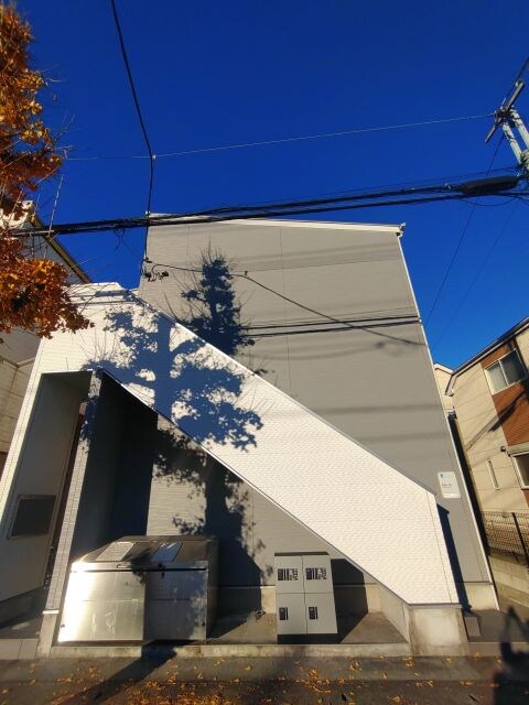 クルーゼの物件外観写真