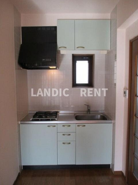 フリューゲル高砂の物件内観写真