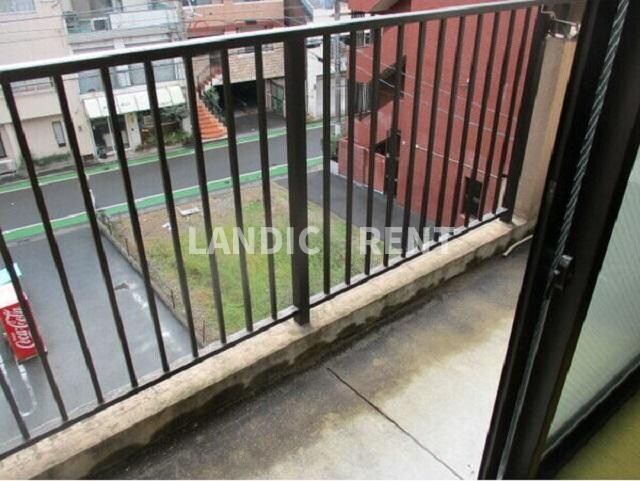 フリューゲル高砂の物件内観写真