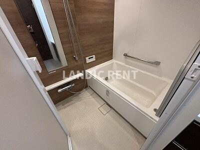 YAKUIN SQUAREの物件内観写真