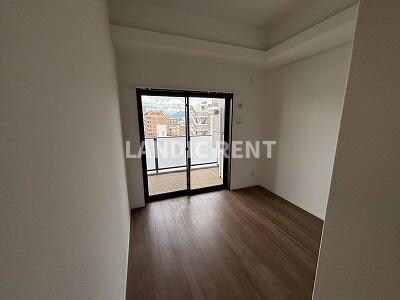 YAKUIN SQUAREの物件内観写真