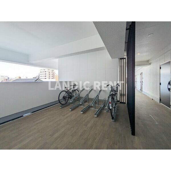 YAKUIN SQUAREの物件内観写真