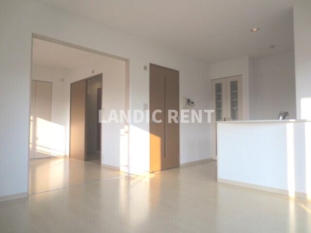 ツインリバールーチェの物件内観写真