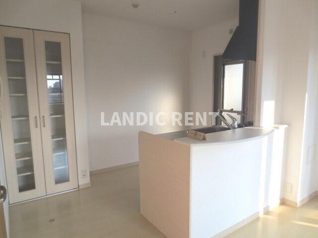 ツインリバールーチェの物件内観写真