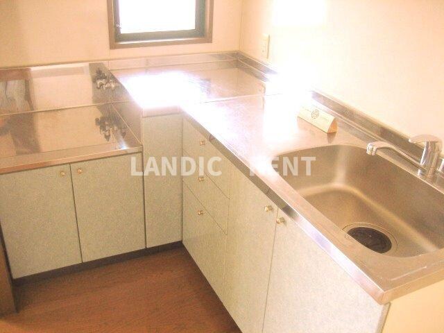 イーストコート箱崎の物件内観写真