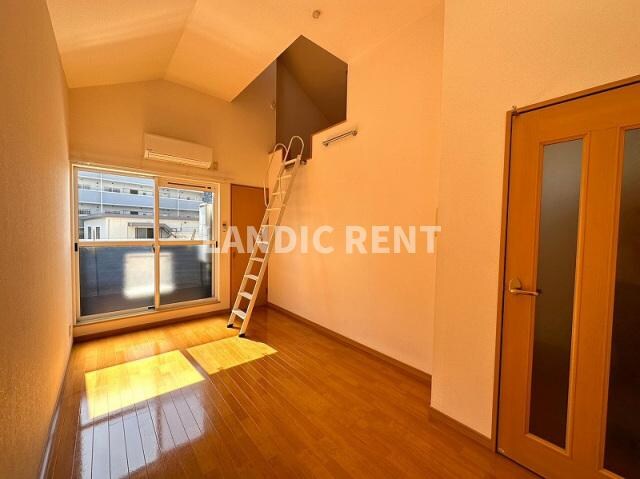 コンフォートベネフィス箱崎３の物件内観写真