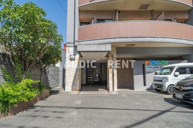 ラフォーレ西公園の物件外観写真