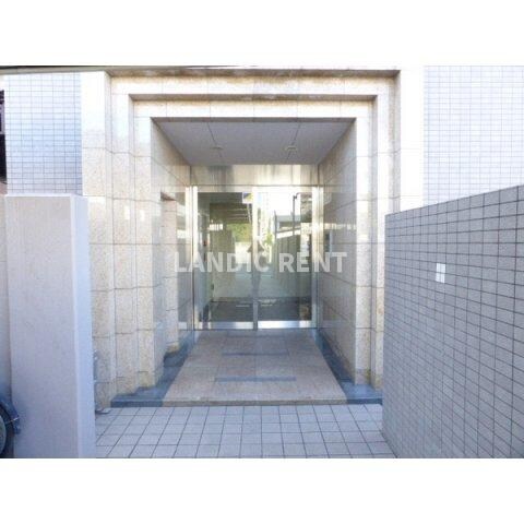 サウスフォーの物件外観写真