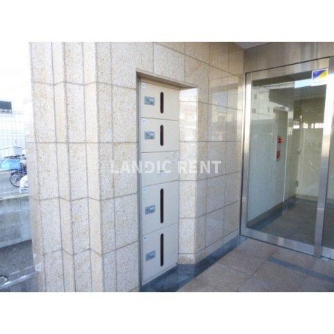 サウスフォーの物件外観写真