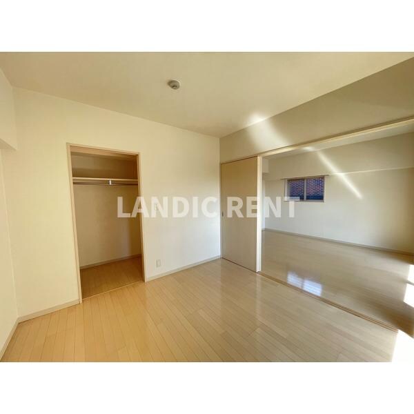 サウスフォーの物件内観写真