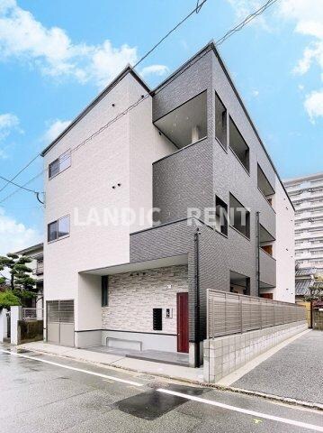 クードシャンスⅦの物件外観写真