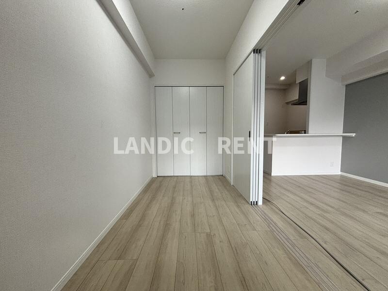 ラシュール・イン大橋Ⅱの物件内観写真