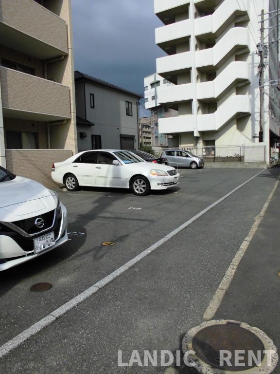 箱崎九大前駅 徒歩5分 3階の物件外観写真