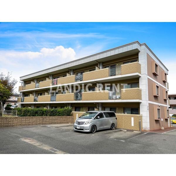 ウイングヒルズ参番館の物件外観写真