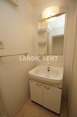 ディー・ウイングタワーの物件内観写真