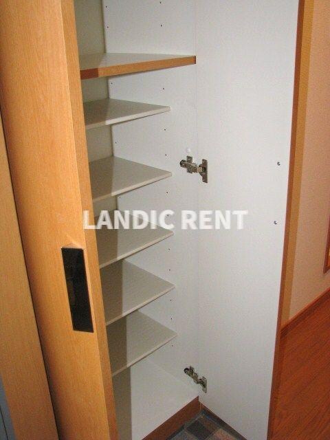 ロイヤル日赤通80の物件内観写真