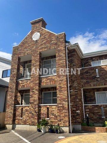 アパルトメントデュエットＢ棟の物件外観写真