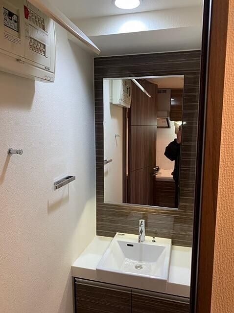 新宿三丁目駅 徒歩7分 5階の物件内観写真