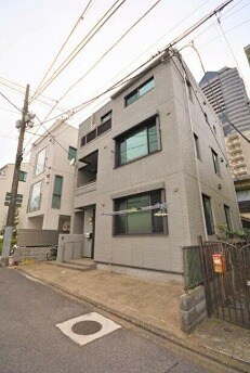 東京都港区赤坂７丁目の物件外観写真